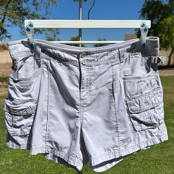 Calvin Kline Womens Performance Tan Shorts Size XL - Picture 1 of 12